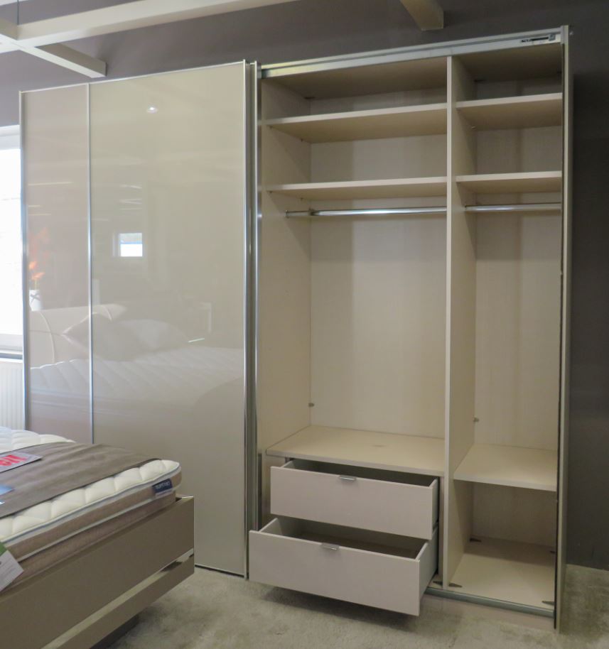 Sonett tolóajtós szekrény, homok dekor-homok üveg, króm, EXTRA belső kiegészítőkkel, 249x222x68cm