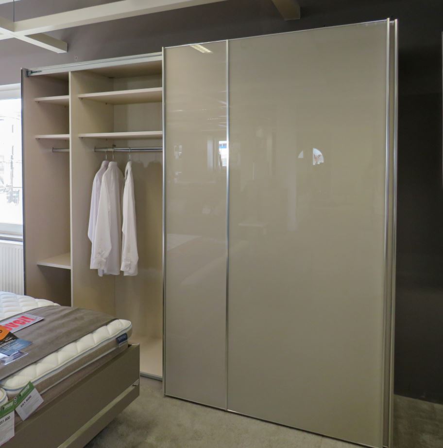 Sonett tolóajtós szekrény, homok dekor-homok üveg, króm, EXTRA belső kiegészítőkkel, 249x222x68cm